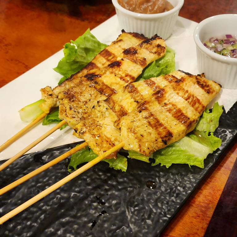 Planning a Group Meal? We Cater 🍱