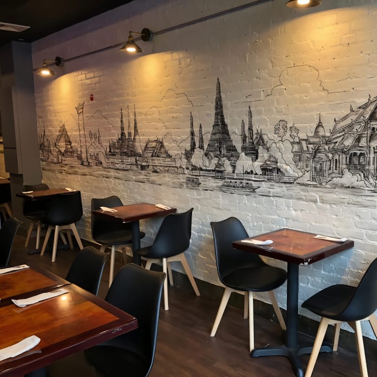 Modern Thai Dining That Feels Just Right 🪑